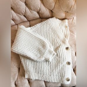 ☁️Grade & Gather☁️ Cropped Balloon Sleeve Cardigan - Size S/M